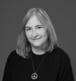 Headshot - Brenda Martin - 200px